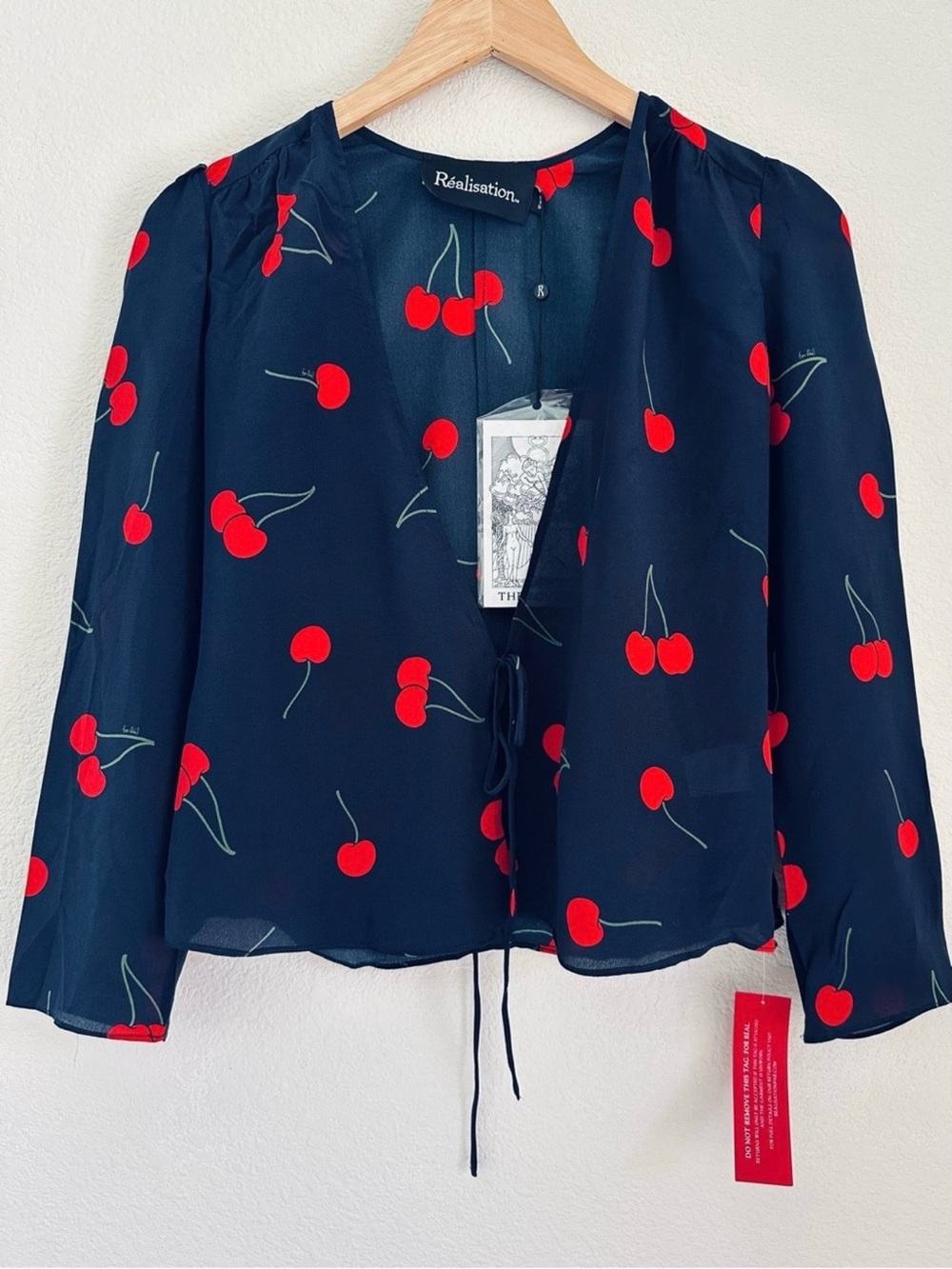 Réalisation Par Bianca Wild Cherry Silk Top XXS NWT Cherry Print French Girl Coq